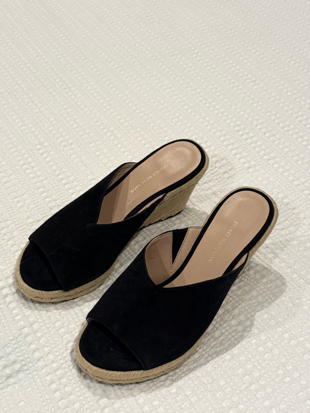 STUART WEITZMAN black open toed wedges